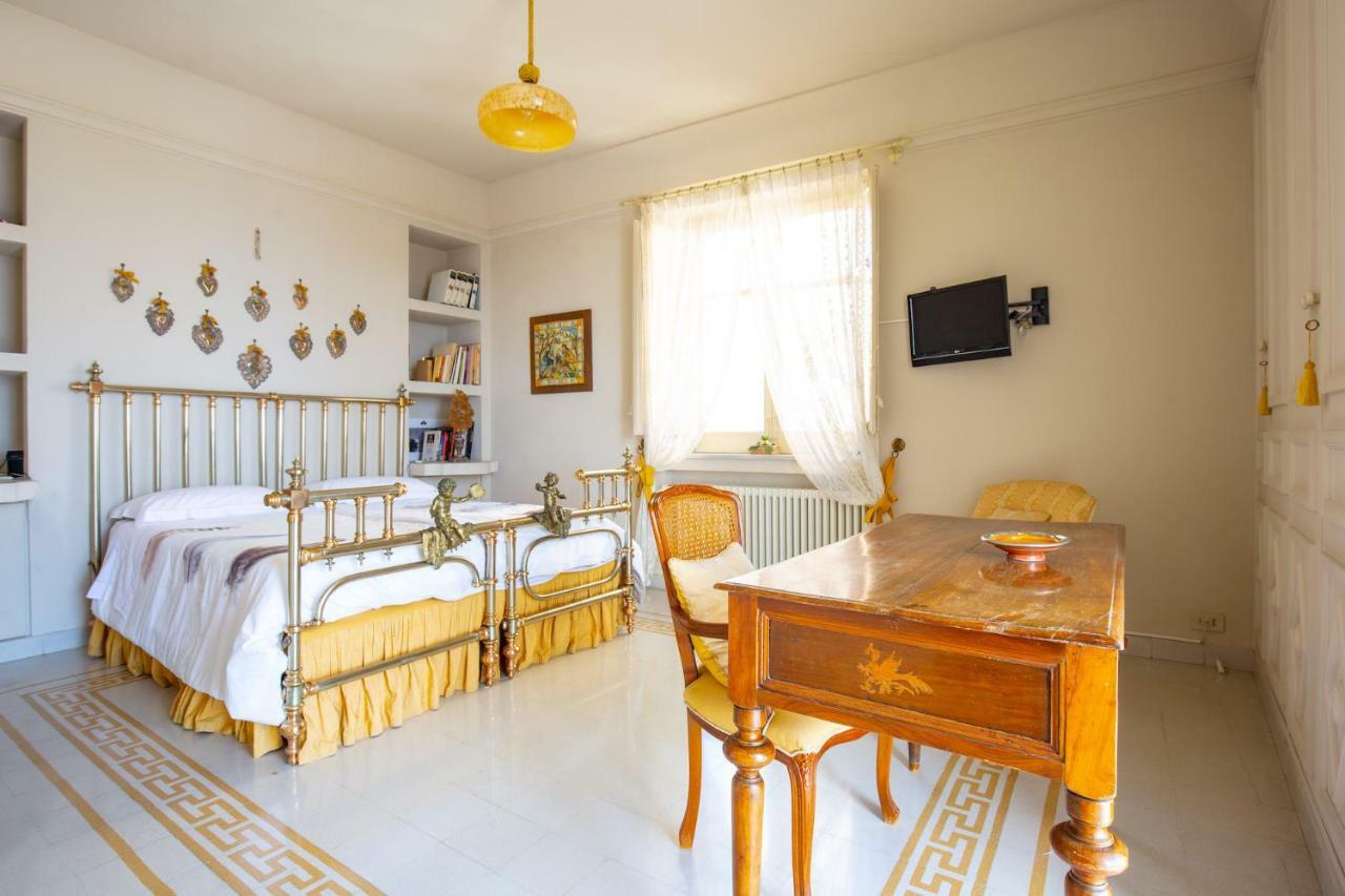 Villa Solemar Sicilia - Casa Porto Bagnera à Santa Flavia Extérieur photo