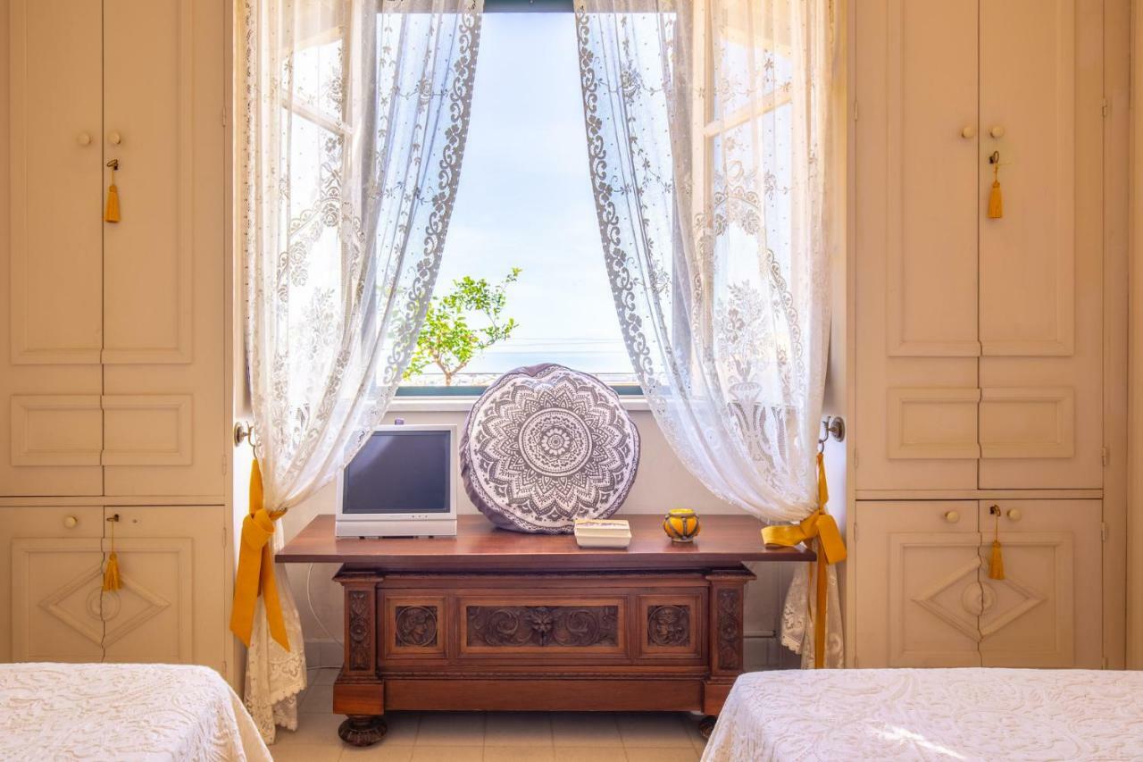 Villa Solemar Sicilia - Casa Porto Bagnera à Santa Flavia Extérieur photo